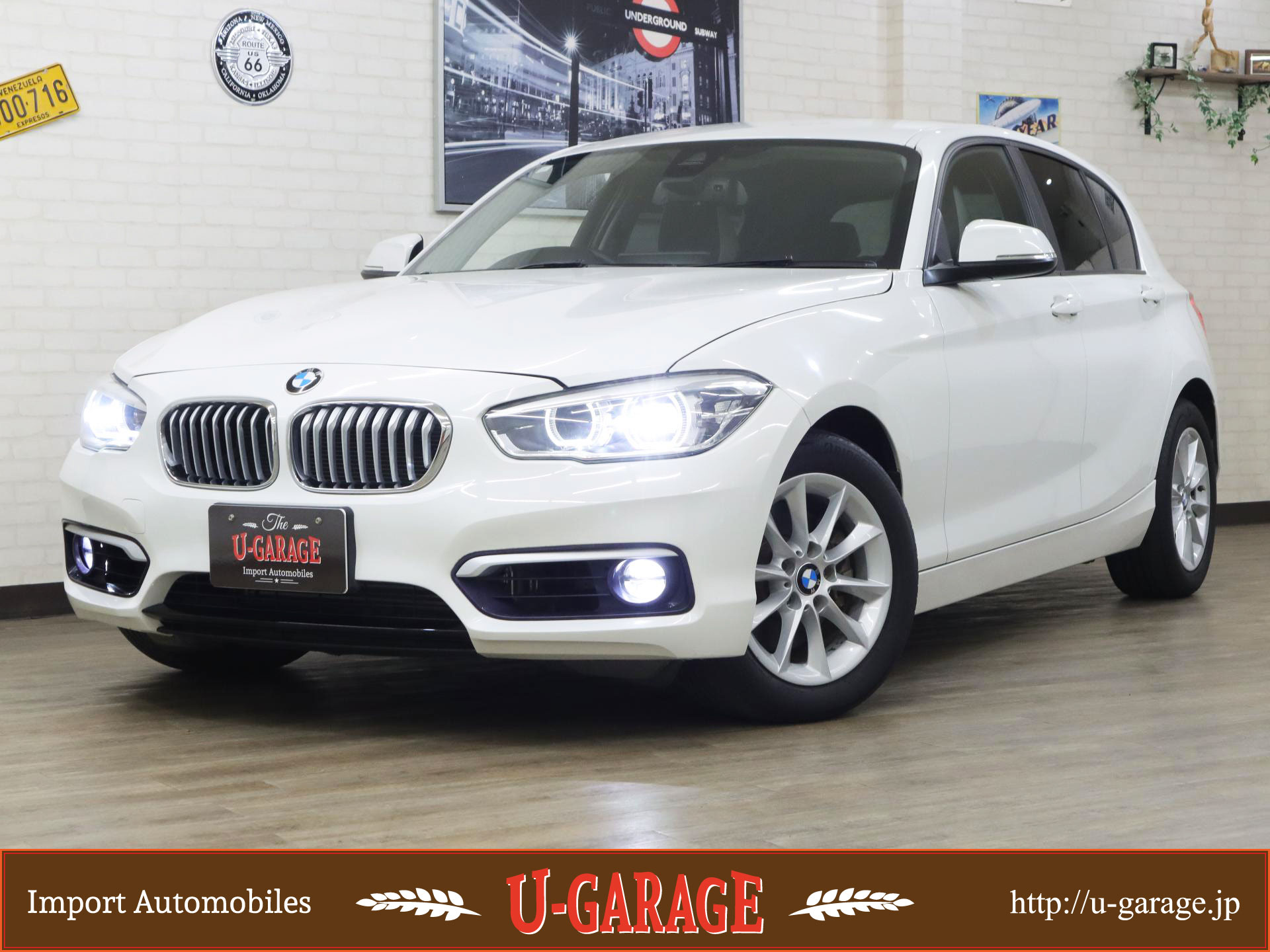 BMW 118i Style, Wht/Blk Half leather, Intelligent safety, Comfort access, Rear view camera, 22,000 miles, White, Late 2016y
