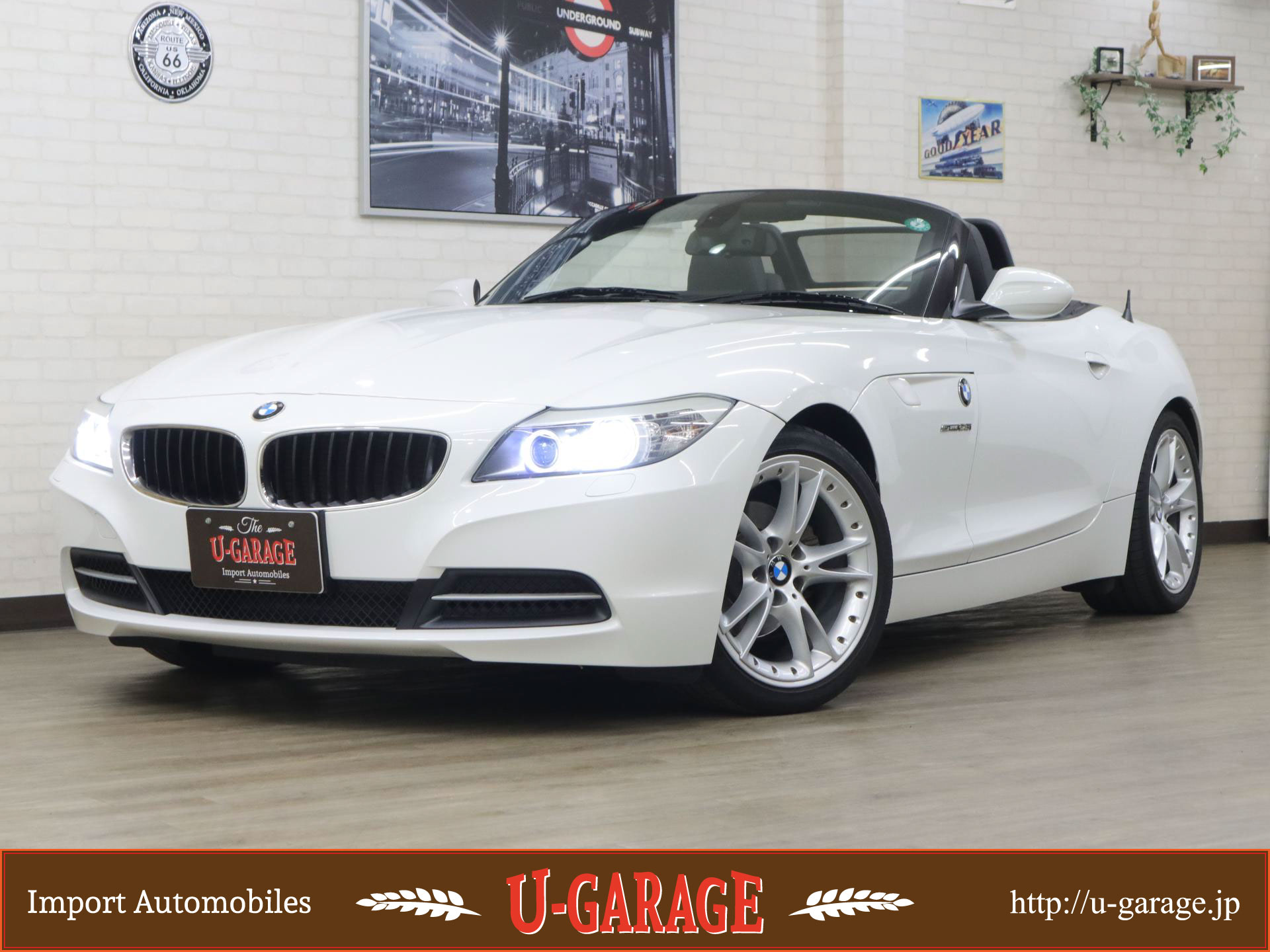 BMW Z4 sDrive23i E89, Black Leather, iDrive navi, Rear view camera, 2500cc Straight six engine, 18AW, 35,000miles, White, Late 2009y